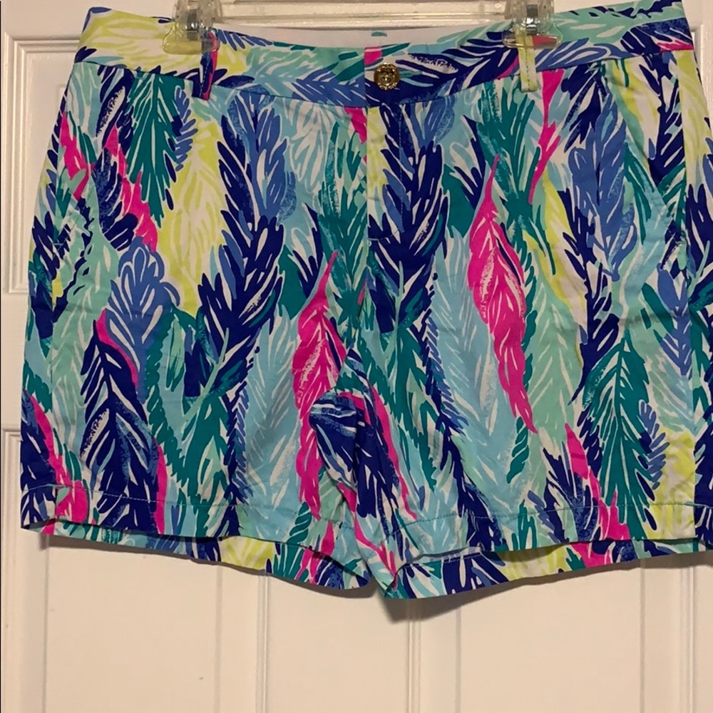 Lilly Pulitzer ladies size 12 Jayne Short